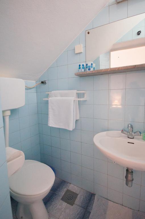 Apartments Srijemsi Mlini Eksteriør billede